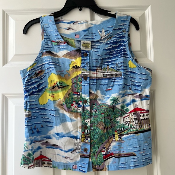 Vintage Hawaiian Sleeveless Top with Button Front, Tropical Print, Size Medium - Picture 3 of 6